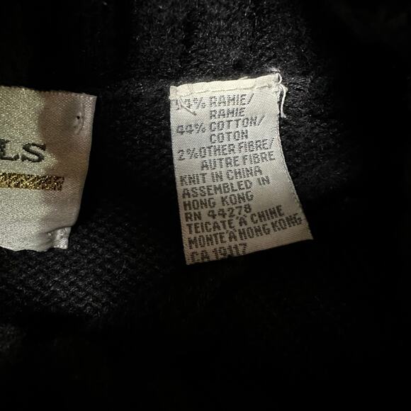 Lisa Nichols Vintage Christmas Ornament Turtleneck Sweater - Picture 6 of 8